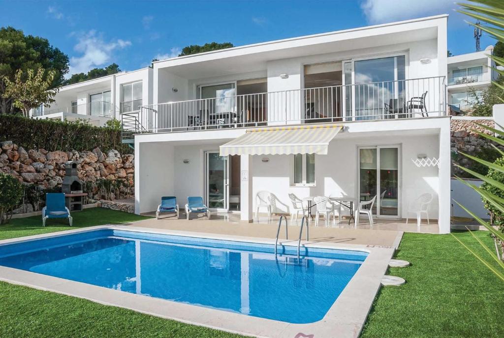 Villa Grace, Arenal d'en Castell, Spain