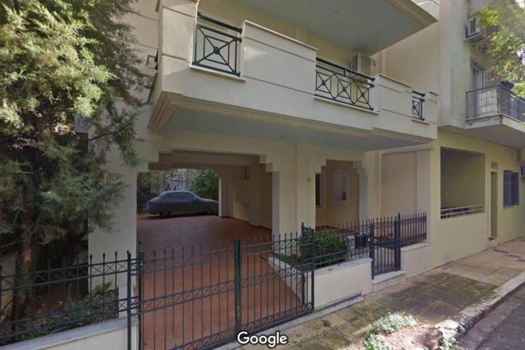 The building in which Az apartmant is located
