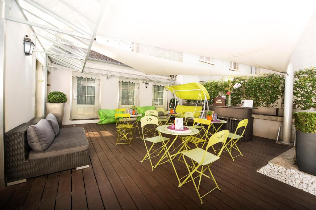 Alexandra - Resim 17