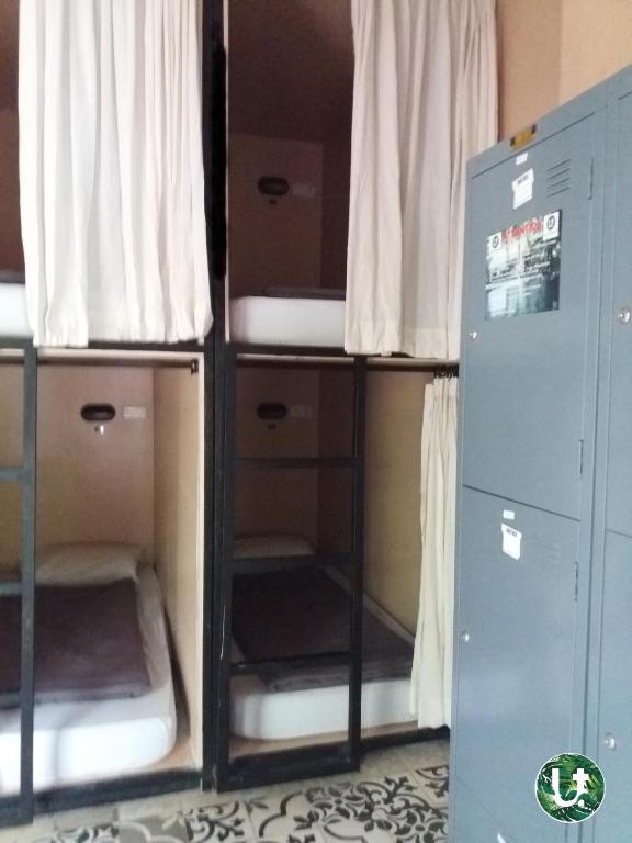 Palanda nebo palandy na pokoji v ubytování Ubud Tropical
