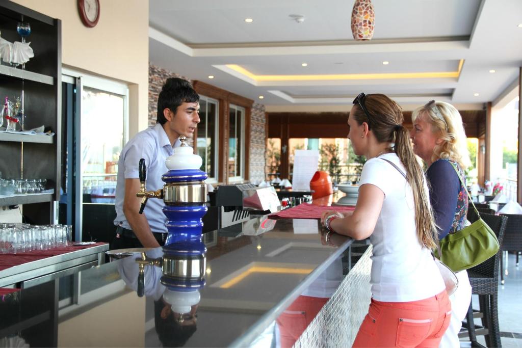 Hosté ubytování Side West Park Hotel