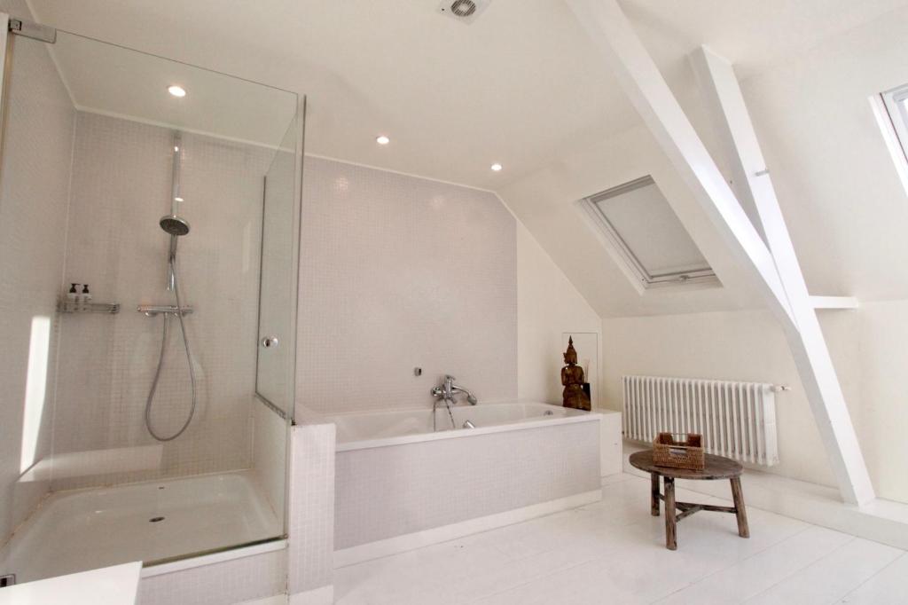 Een badkamer bij Cap's House