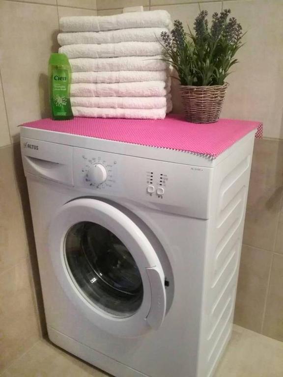 Nice & Quiet Apartment in Best Area - 7