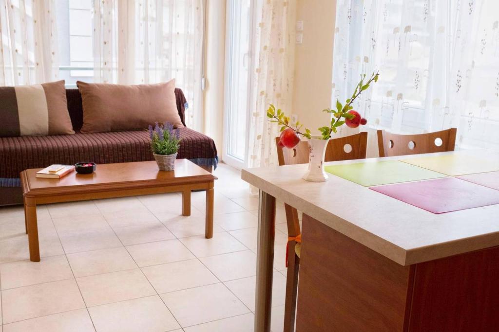 Nice & Quiet Apartment in Best Area - 14