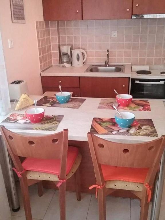 Nice & Quiet Apartment in Best Area - 16