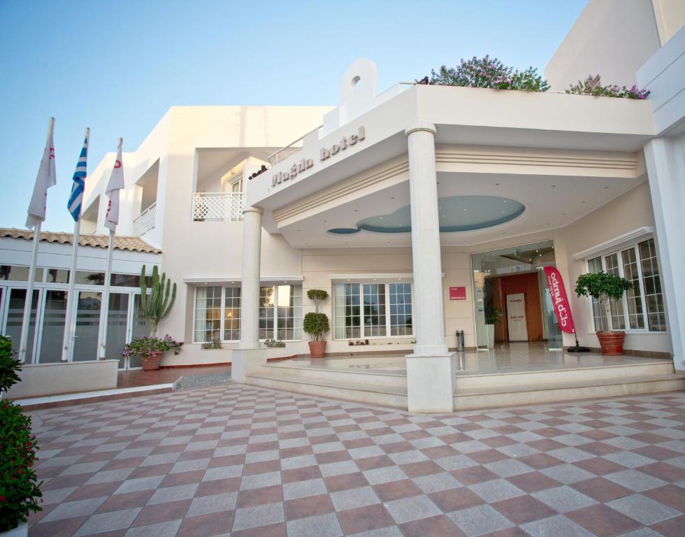 Magda Hotel Club