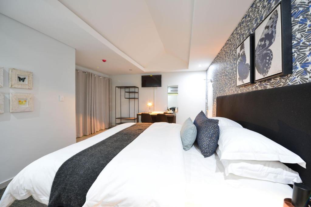 Serurubele Boutique Hotel - Deluxe King Room