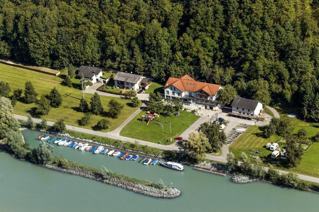 Příroda nedaleko hotelu