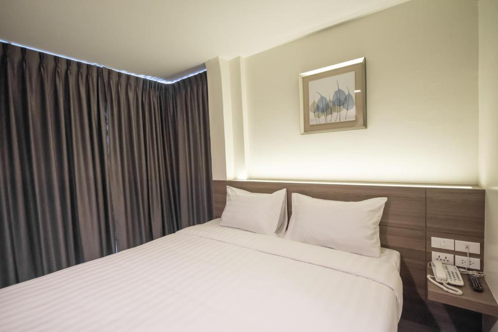 Sovereign Group Hotel at Pratunam - Resim 44