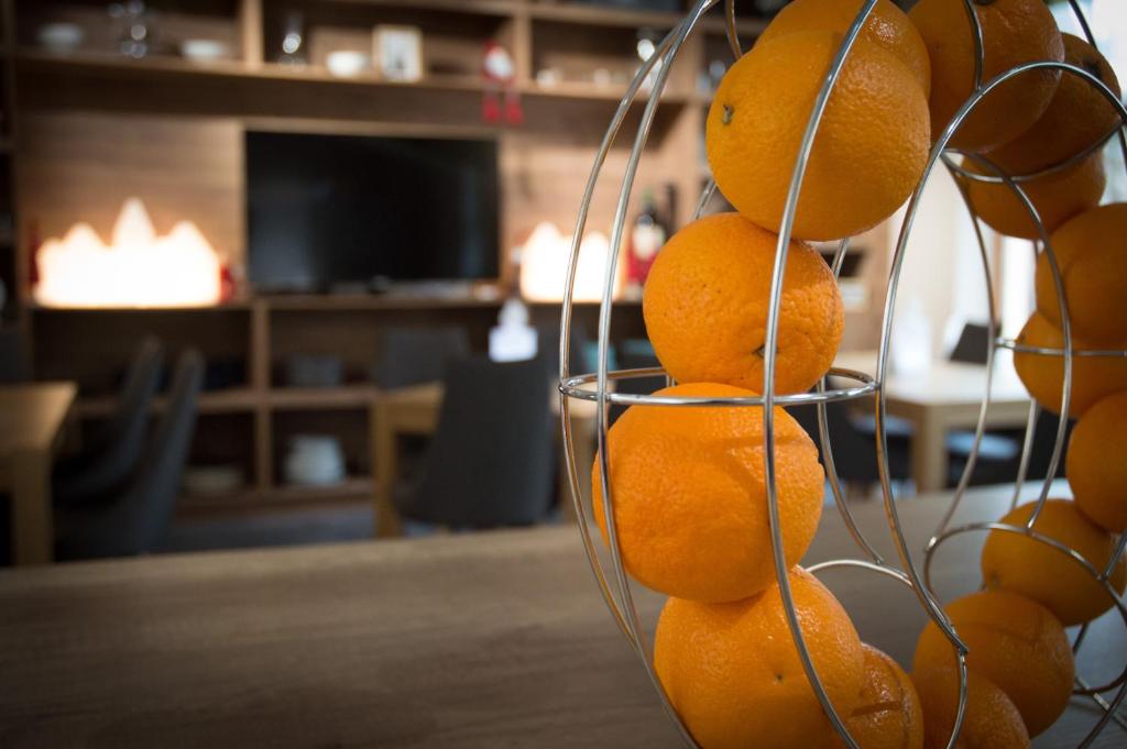 TV a/nebo společenská místnost v ubytování Hotel Mátrix