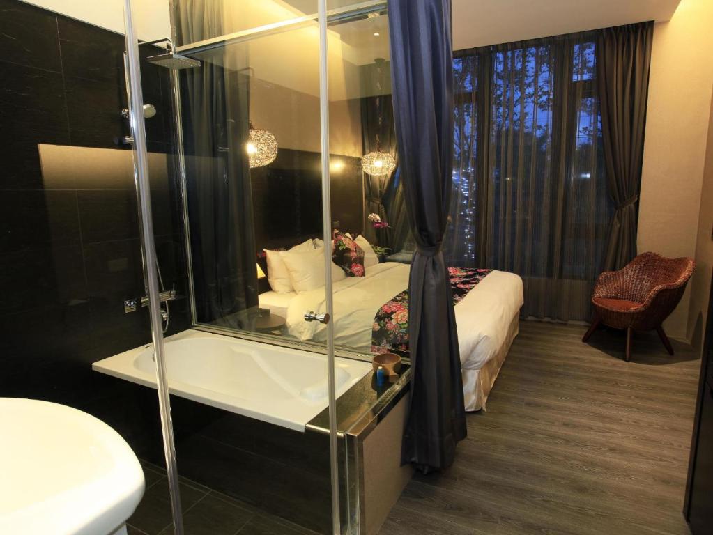 Koupelna v ubytování Pokara Resort