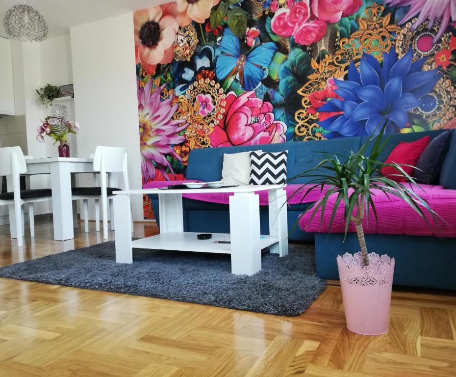 Apartman Čarolija - Housity