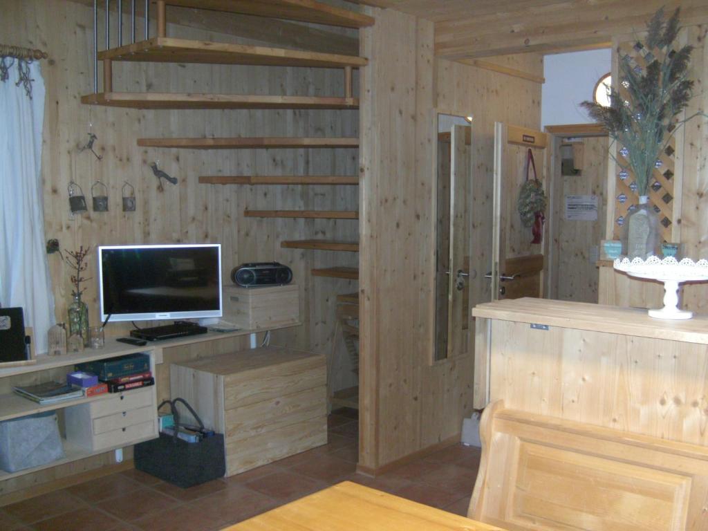 TV a/nebo společenská místnost v ubytování Chalet ?Snow Bunny?