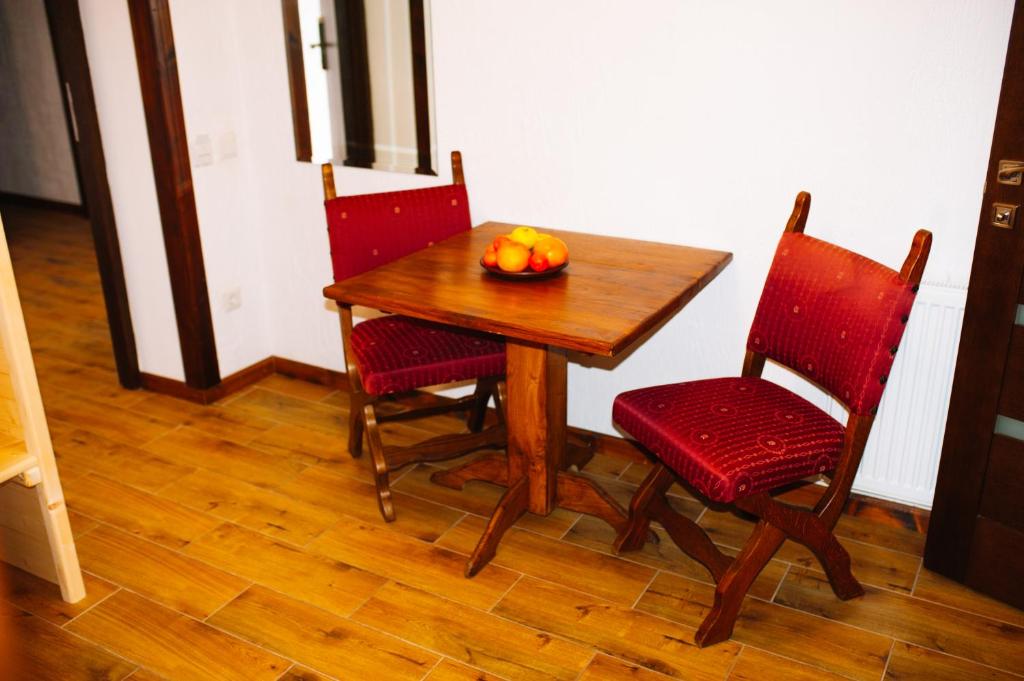 Гук ресторанно-готельний комплекс - Salle Familiale Supérieure