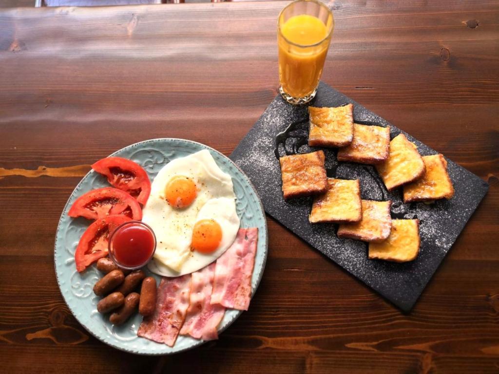 CHROMA FASHION ROOMS & APARTMENTS - Resim 42