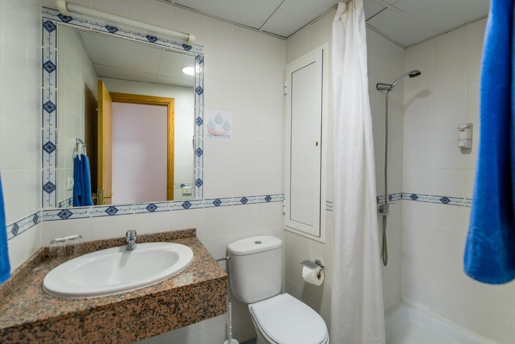 Estudio con balcón