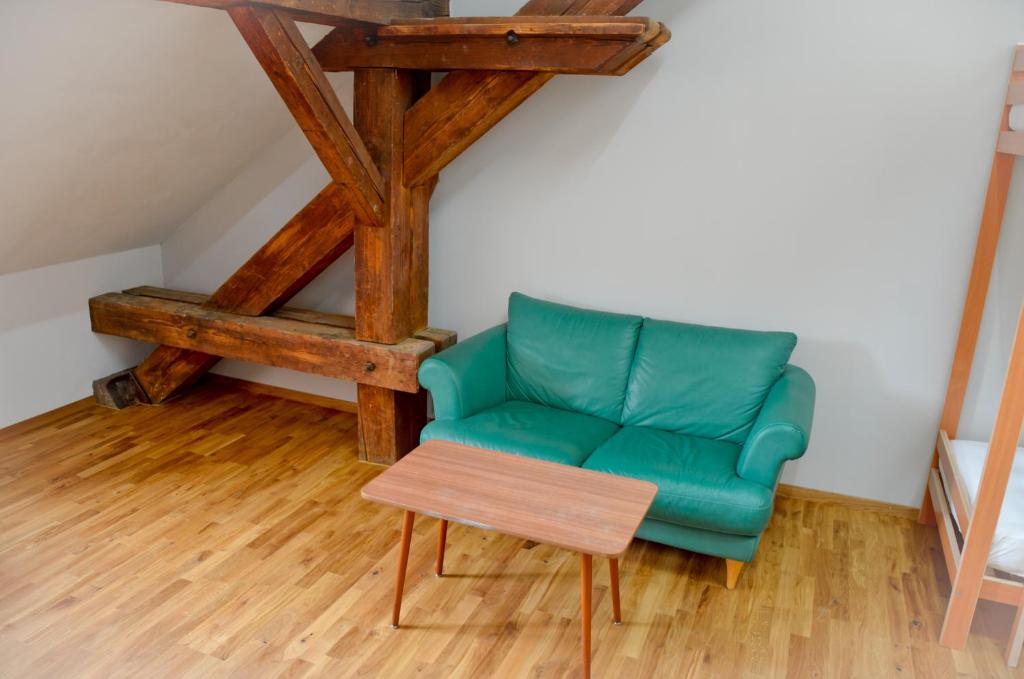 Posezení v ubytování Depot 195 - Hostel Winterthur