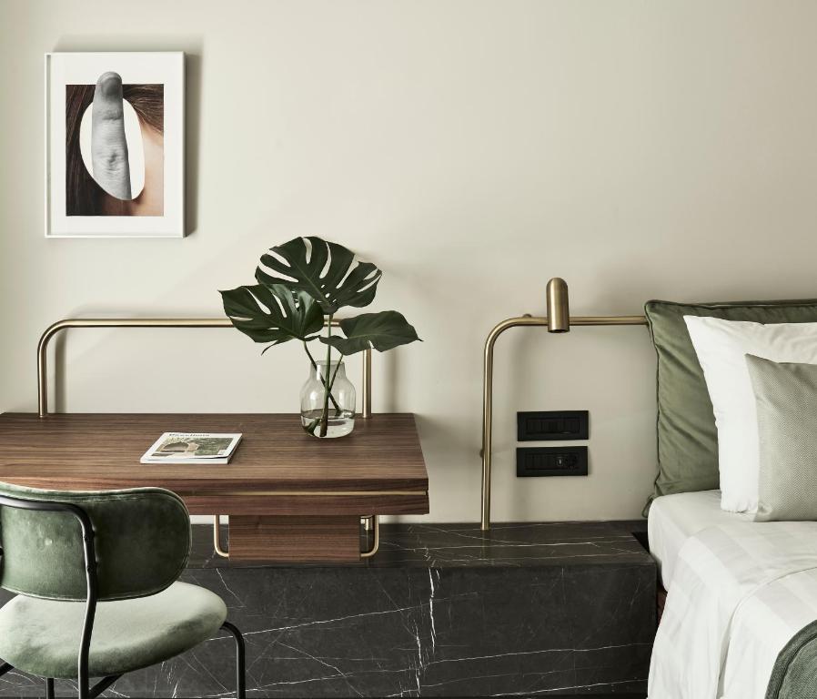 Posezení v ubytování Perianth Hotel, a Member of Design Hotels