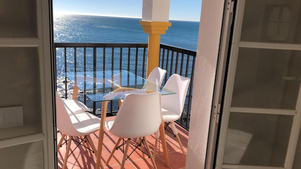 Balkón alebo terasa v ubytovaní BALCON DEL MAR 2 APARTAMENT ON THE BEACH FRONT