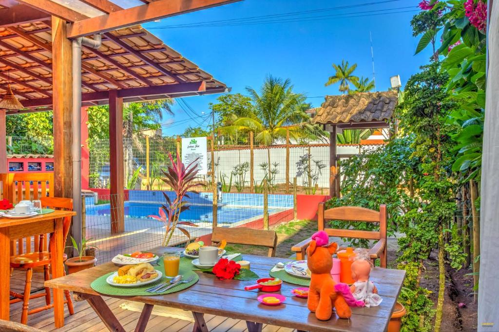  i9 Embaú Flats & Suites