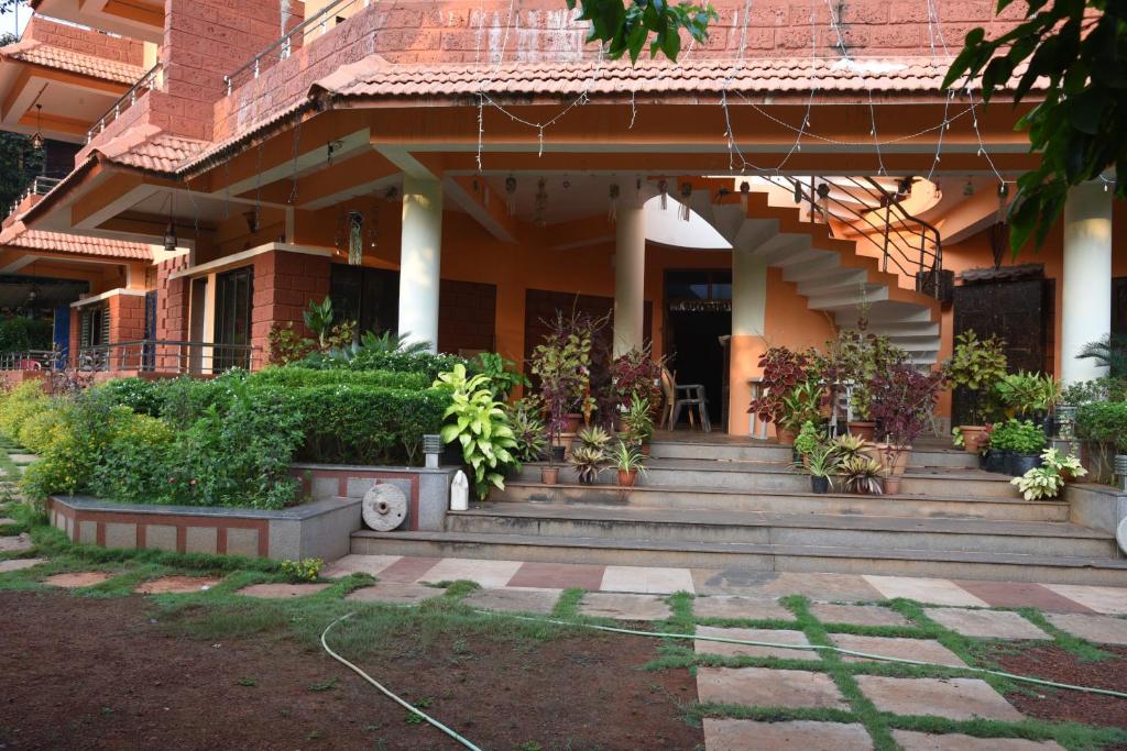 Zahrada ubytování Shree Ramkrishna Anandvan