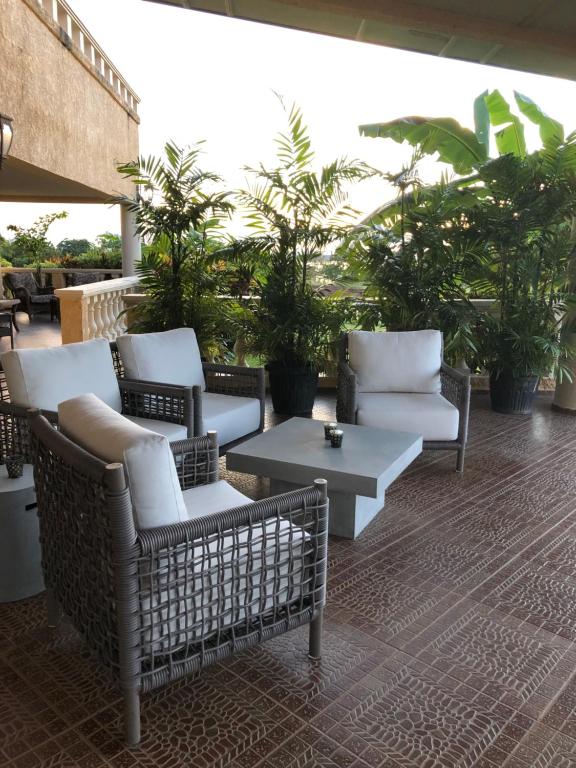 Posezení v ubytování El Regalo Resort