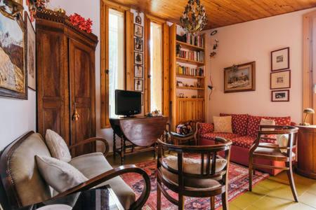 CENTRAL WOODEN CHALET WITH FOREST VIEW, Madonna di Campiglio — property photo 5