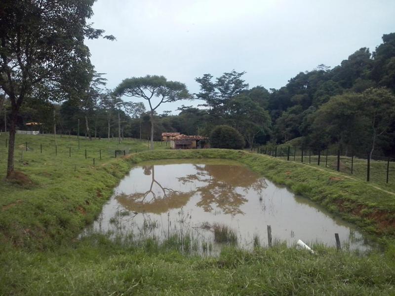  Rancho Pé da Serra Capitólio