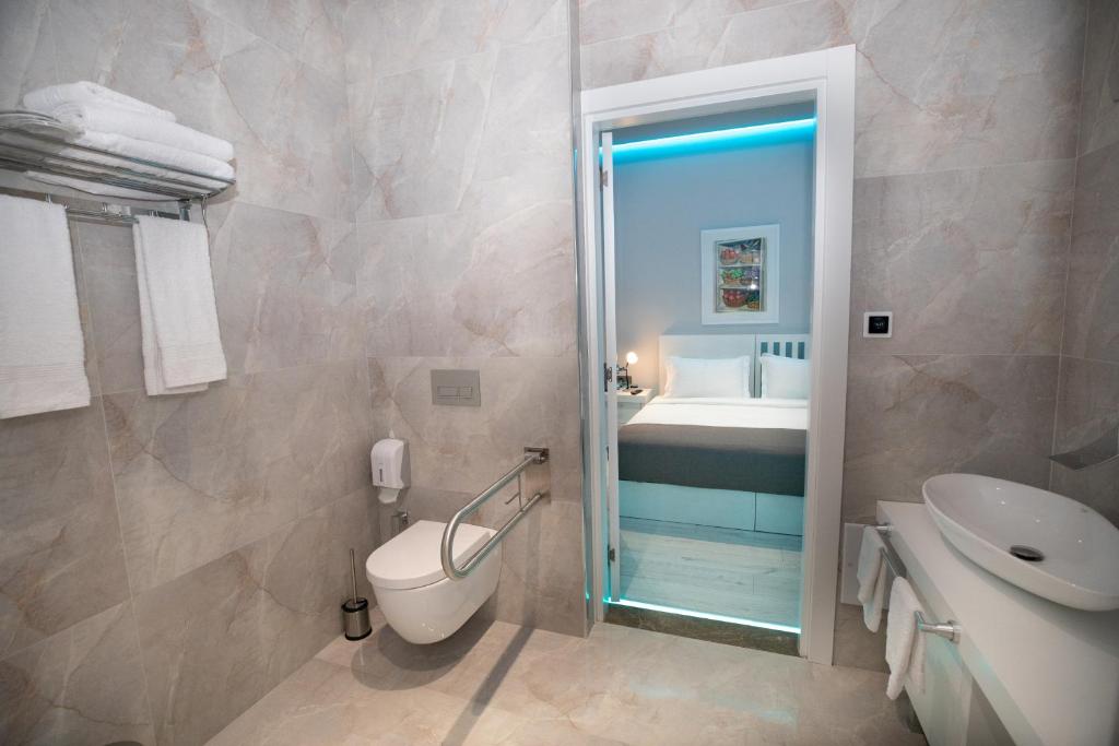 Bany a Metro Hotel Tirana