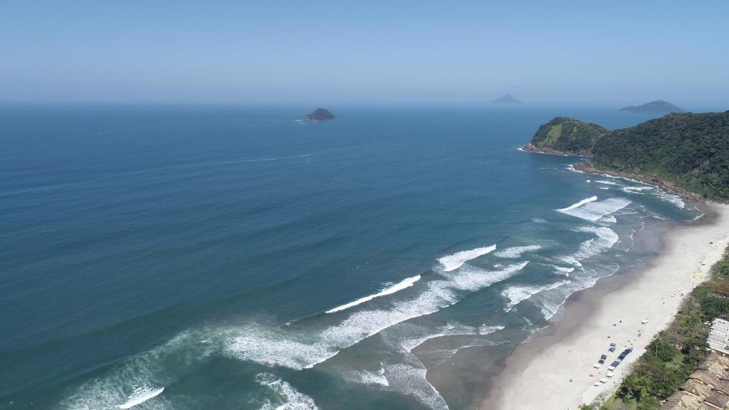  Pousada Camburioca