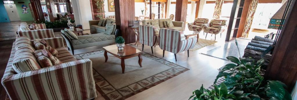  FLAT - Residencial Pousada do Serrano