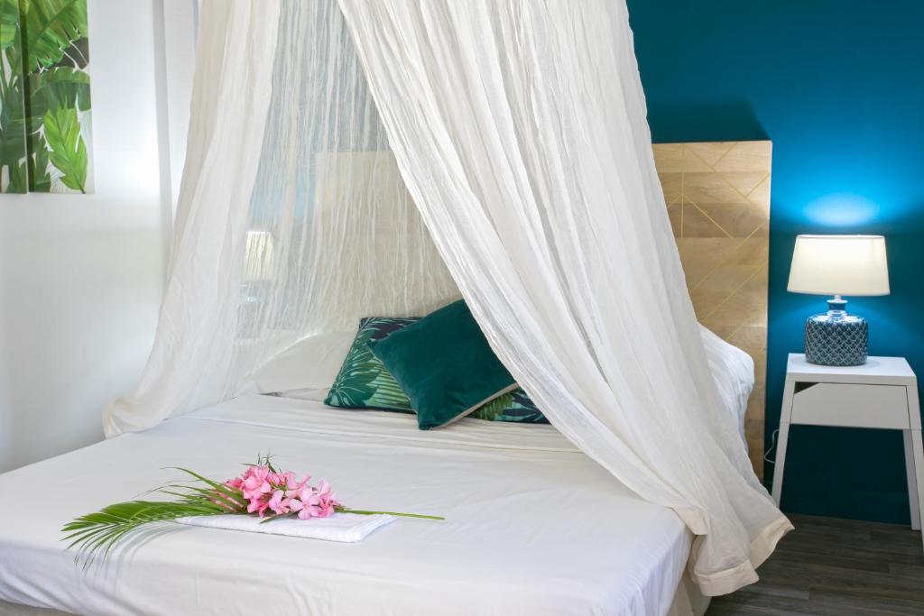 Koho SXM - ex Hevea Hotelにあるベッド
