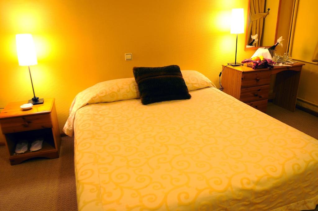 Otel Fahri - Standard Double Or Twin Room