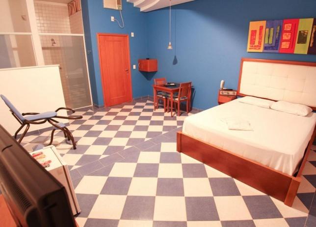  Liverpool Hotel & Motel