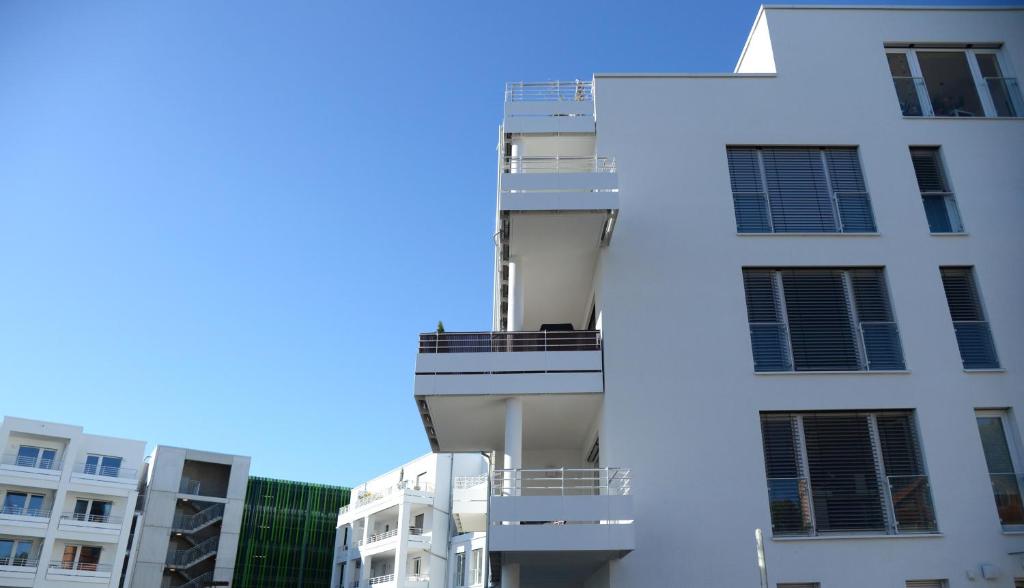 Budova, kde se aparthotel nachází