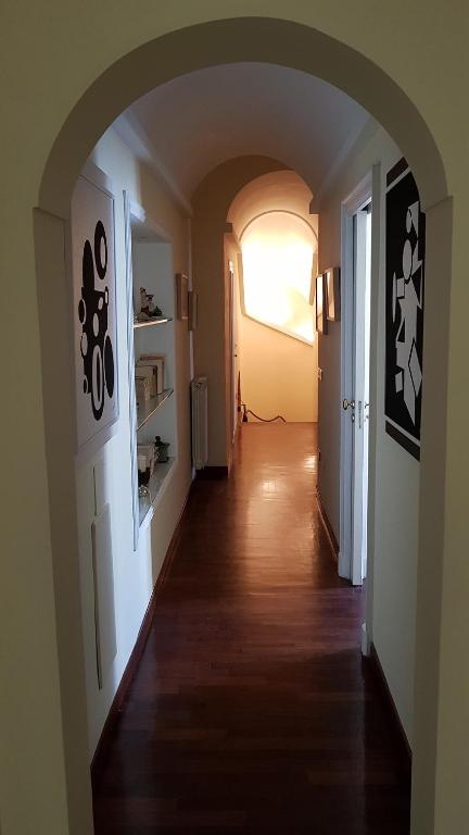 Zdjęcie z galerii obiektu Calabritto Suite w mieście Neapol