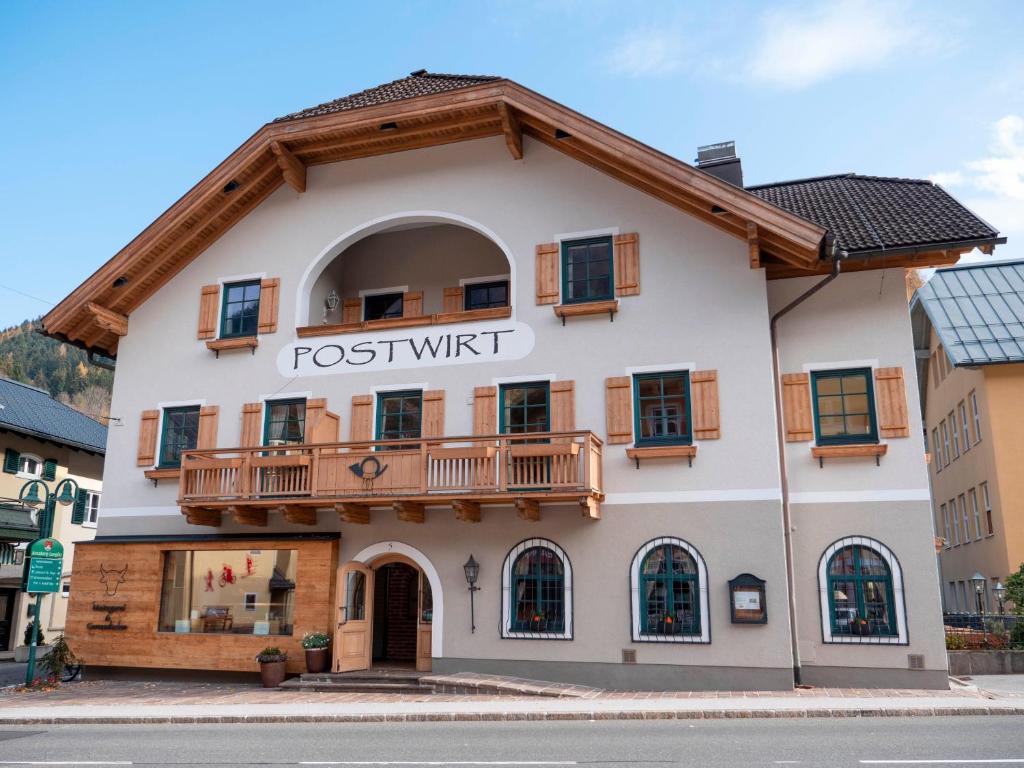 The building in which Az apartmant is located