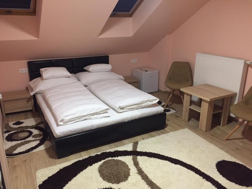 MOKKA PANZIÓ - Deluxe Double Room