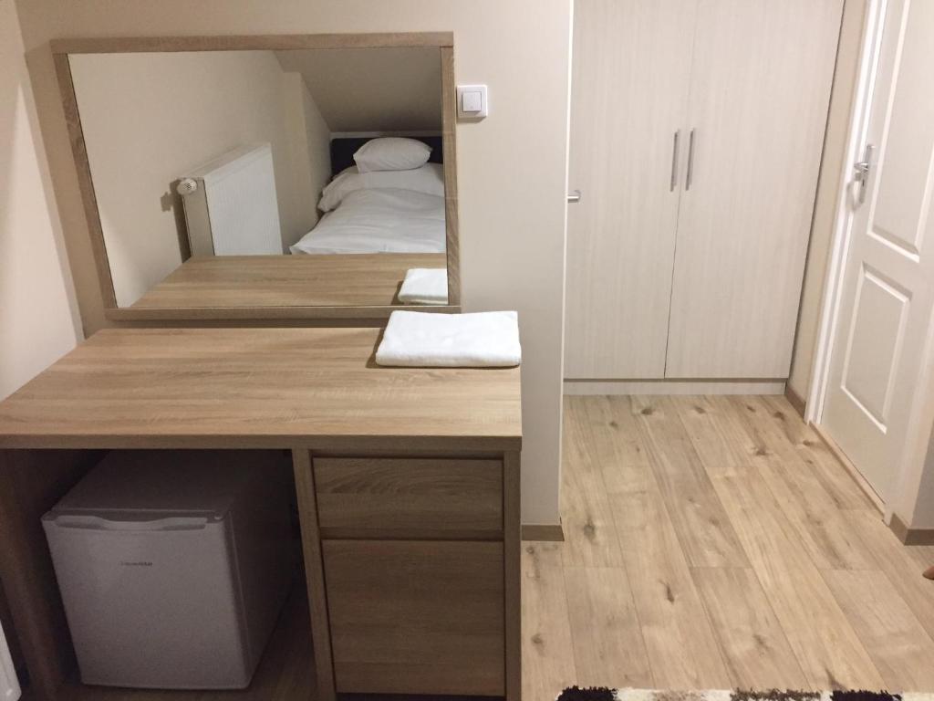 MOKKA PANZIÓ - Triple Room With Shower