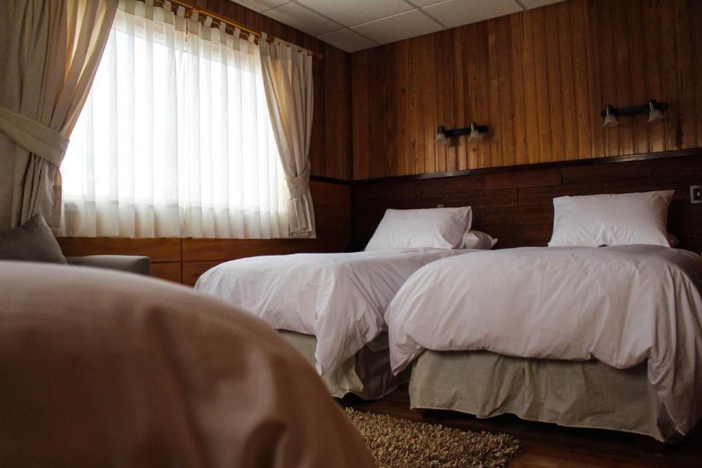 Hotel Aliwen - Standard Triple Room