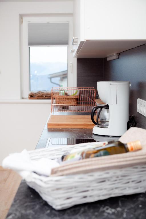 Kuchyňa alebo kuchynka v ubytovaní Apartment Bergkristall
