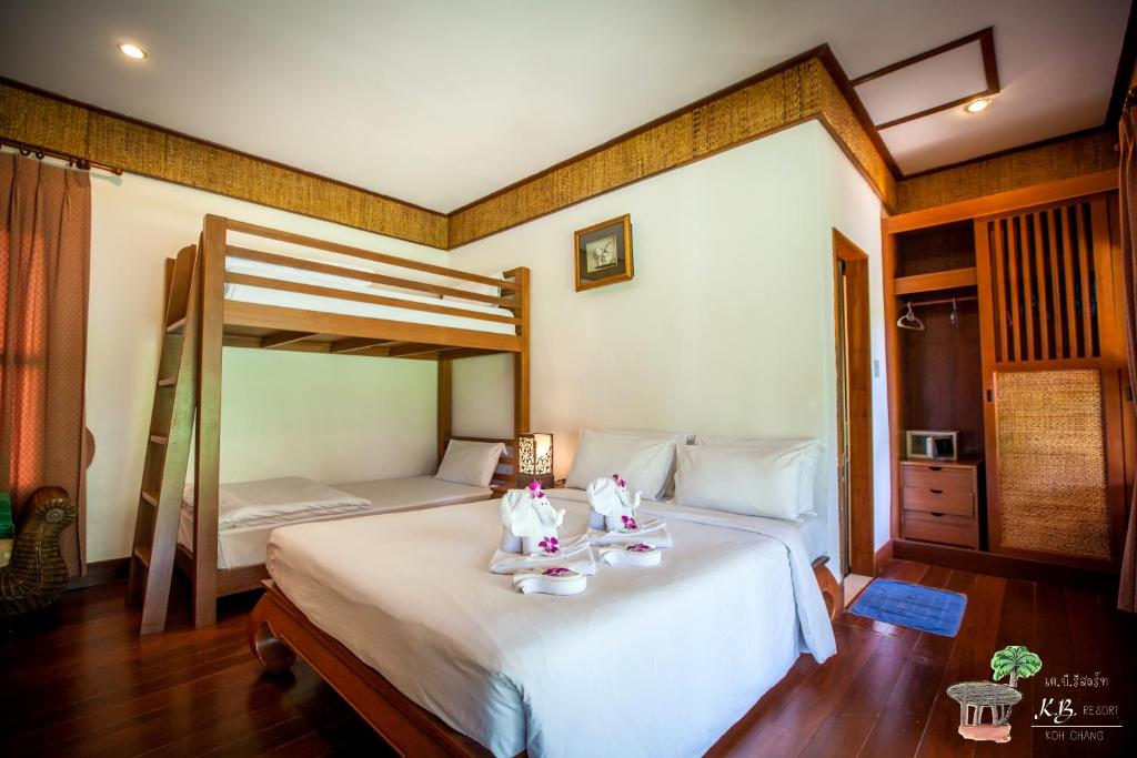 Postel nebo postele na pokoji v ubytování K.B. Resort