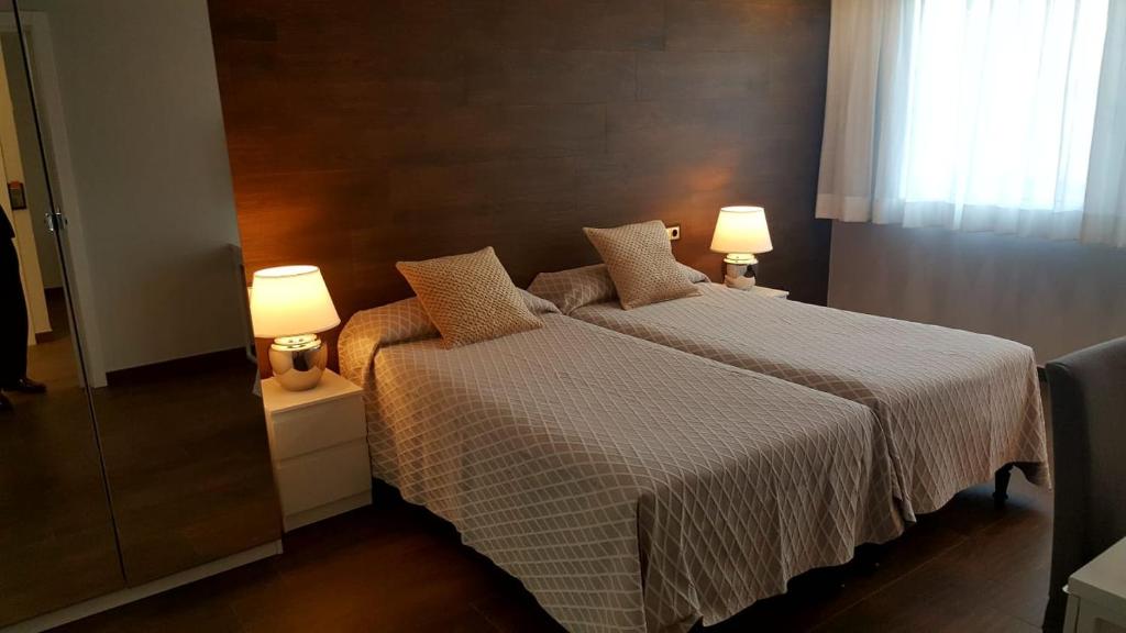 Apartamentos Centro Colón, Madrid, Spain - Booking.com