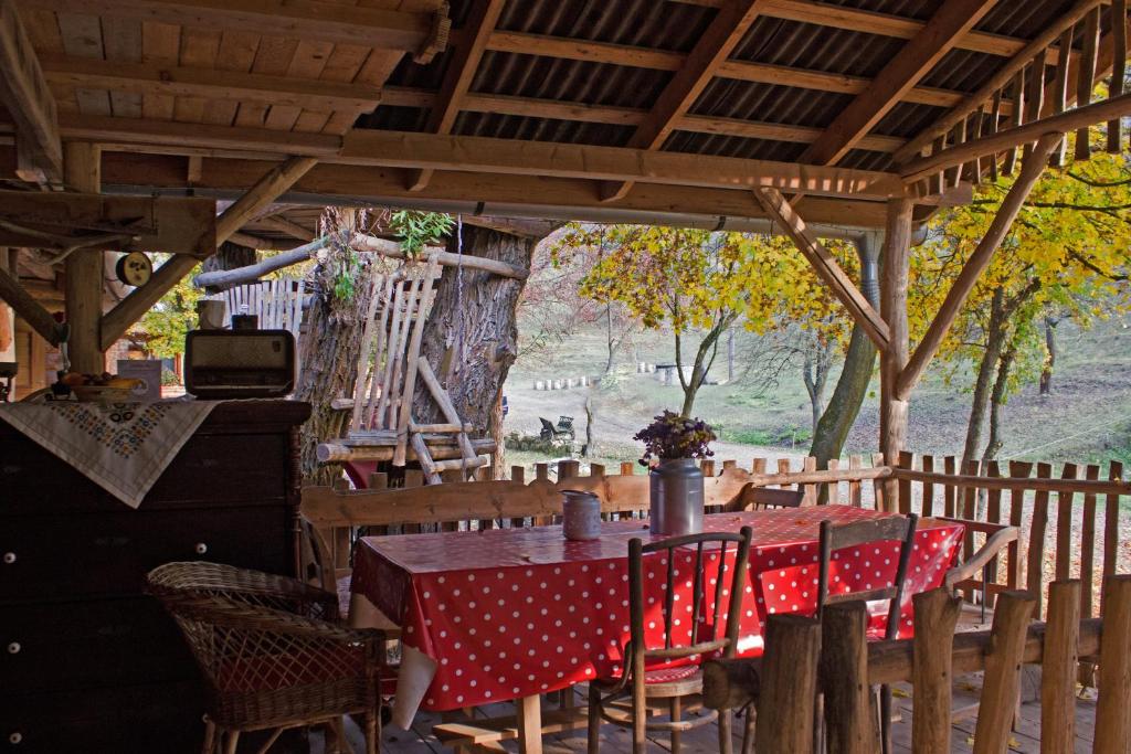 Restaurace v ubytování Vackorkert