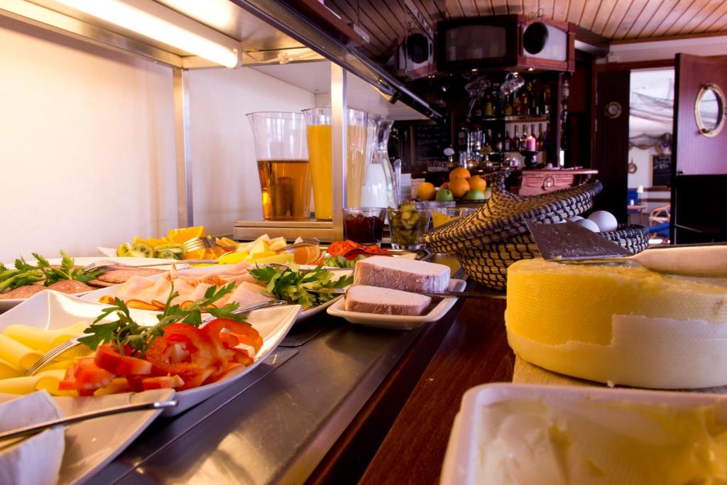 Treetop Spa Hangout & Hotel - Resim 13