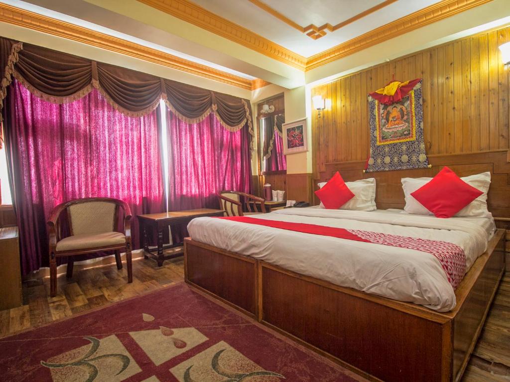 Postel nebo postele na pokoji v ubytování hotel Seven Seventeen