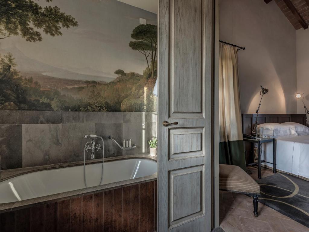 Castel Monastero - The Leading Hotels of the World photo 5