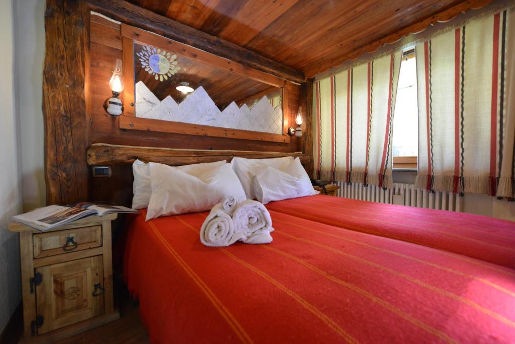 Postel nebo postele na pokoji v ubytování Affittacamere De Charme Jour Et Nuit