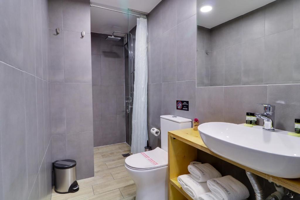 Kúpeľňa v ubytovaní athensotel