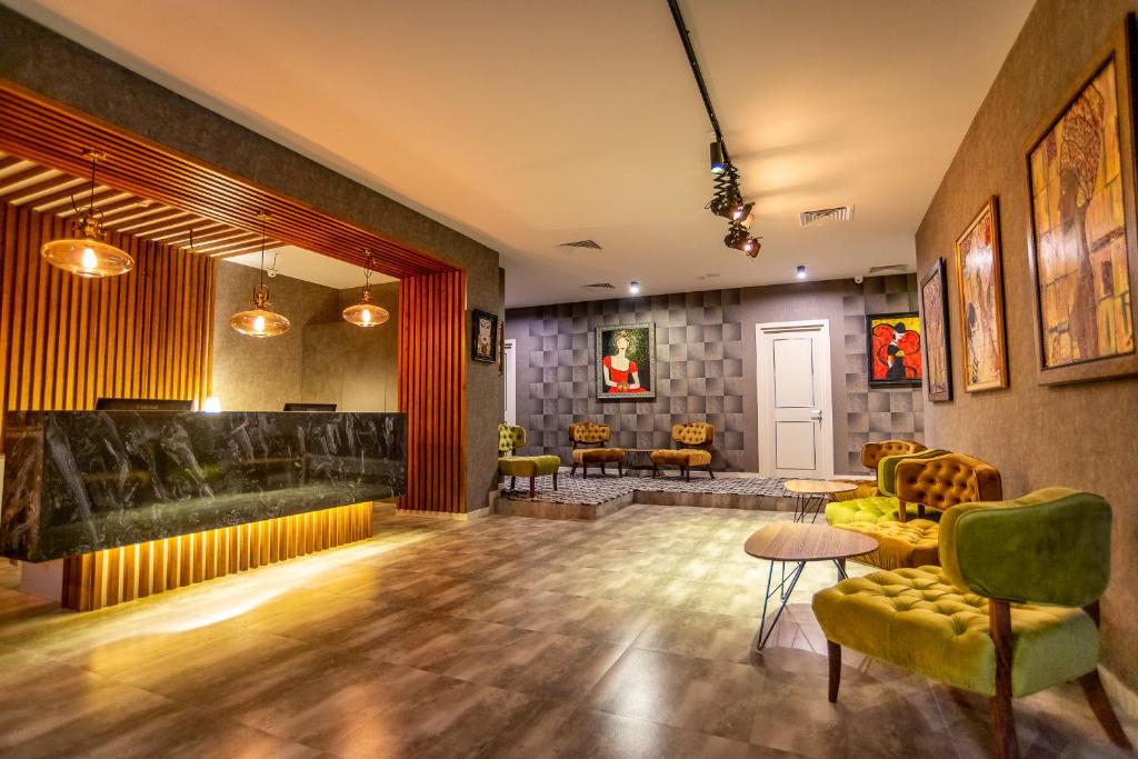 Posezení v ubytování Gallery Art Hotel